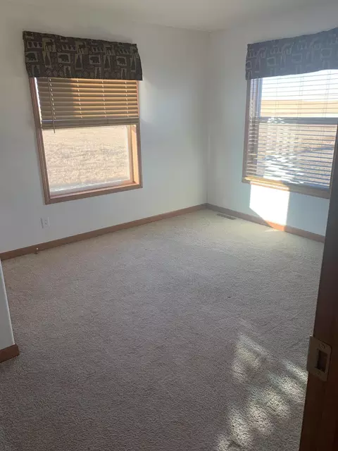 14195 Basin Loop, Williston, ND 58801 photo 31