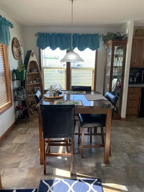 14195 Basin Loop, Williston, ND 58801 photo 11