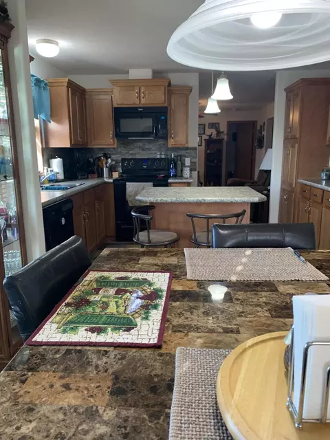 14195 Basin Loop, Williston, ND 58801 photo 10