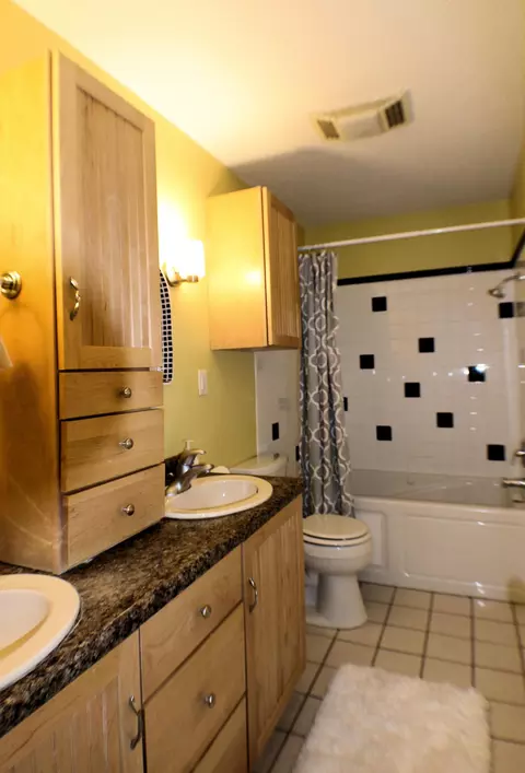 1705 28th St W, Williston, ND 58801 photo 22