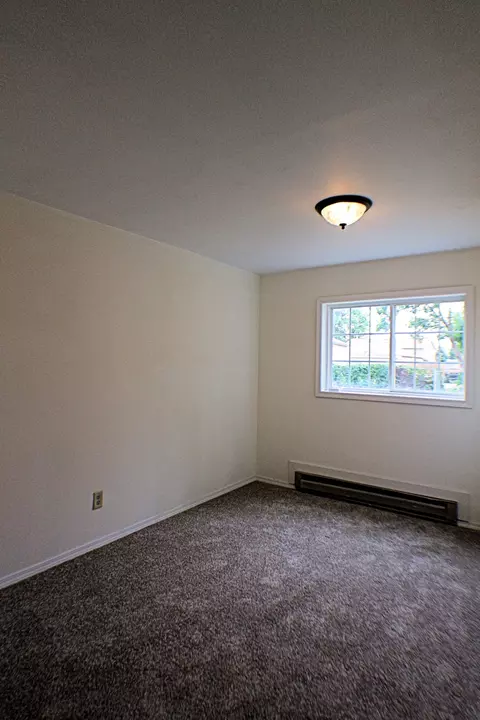 1705 28th St W, Williston, ND 58801 photo 27