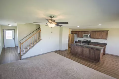 5805 Vanessa Ave, Williston, ND 58801 photo 9