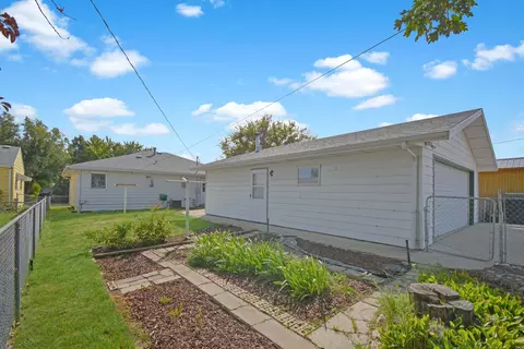 1214 4th St W, Williston, ND 58801 photo 15