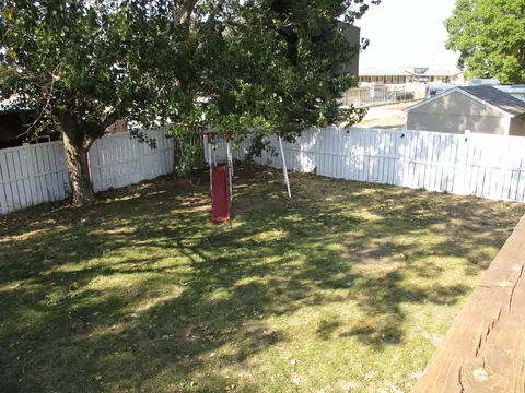 2401 University Ave, Williston, ND 58801 photo 20