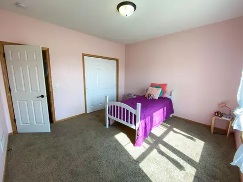 3210 32nd St W, Williston, ND 58801 photo 8
