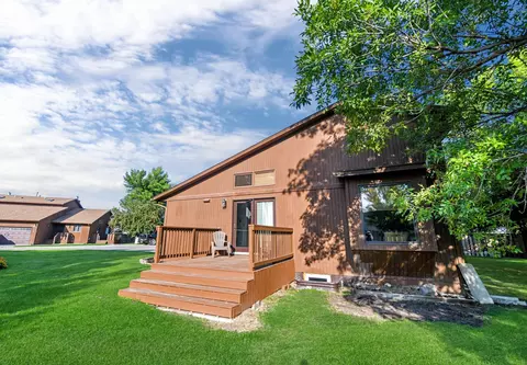1606 Bison Dr, Williston, ND 58801 photo 5