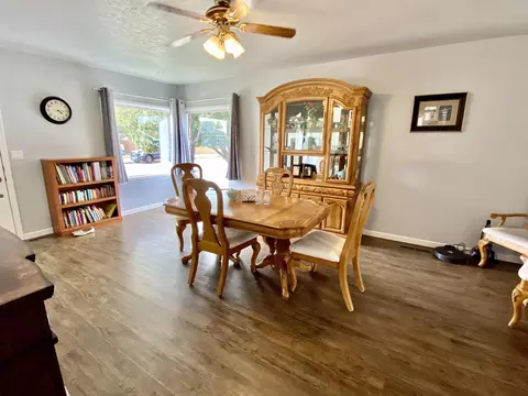 420 5th Ave W, Williston, ND 58801 photo 8