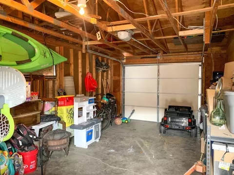 1015 18th St E, Williston, ND 58801 photo 32