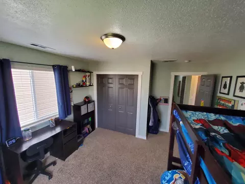 2724 29th St W, Williston, ND 58801 photo 28