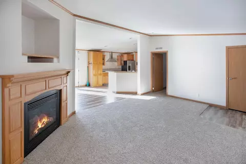 3534 20th Ave W, Williston, ND 58801 photo 6