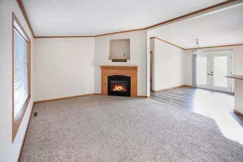 3534 20th Ave W, Williston, ND 58801 photo 5