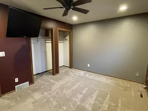 1902 28th St W, Williston, ND 58801 photo 5