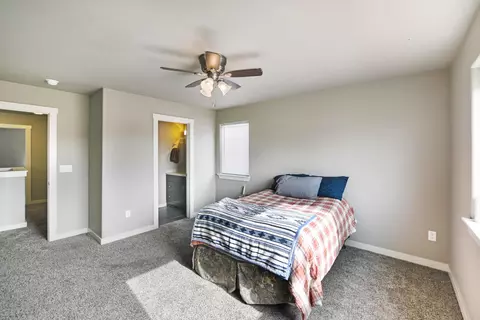 13688 Kristina St, Williston, ND 58801 photo 29