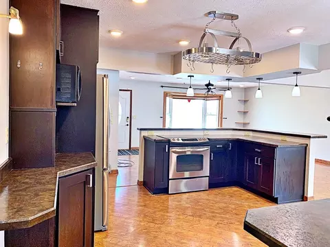 1809 14th Ave W, Williston, ND 58801 photo 15