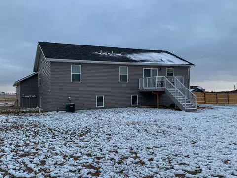 13343 River Meadow St, Williston, ND 58801 photo 45