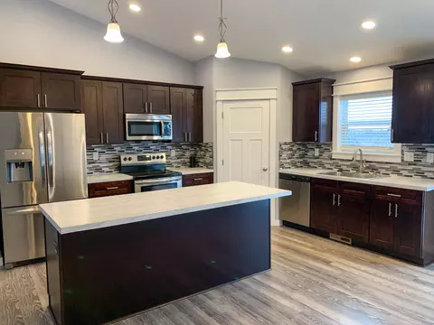 13343 River Meadow St, Williston, ND 58801 photo 11