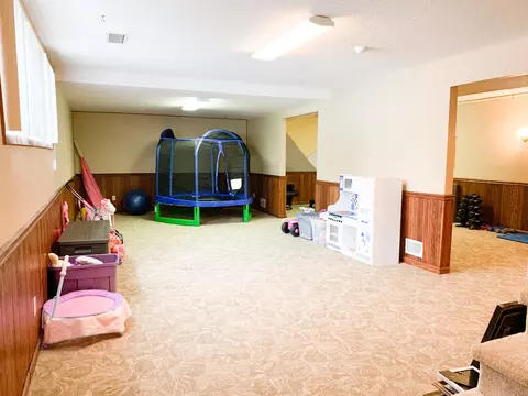 1602 6th Ave W, Williston, ND 58801 photo 31