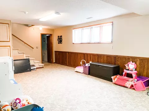 1602 6th Ave W, Williston, ND 58801 photo 38