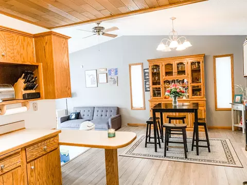 1602 6th Ave W, Williston, ND 58801 photo 15