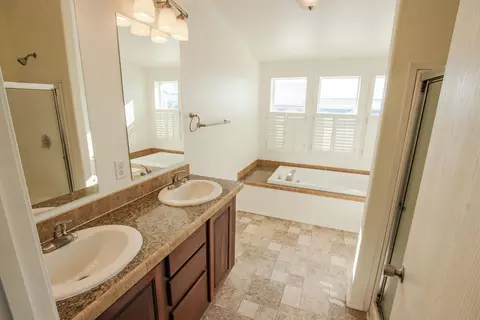 5615 Stoneview Ave, Williston, ND 58801 photo 23