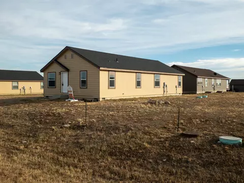 13846 Charlson St, Williston, ND 58801 photo 28