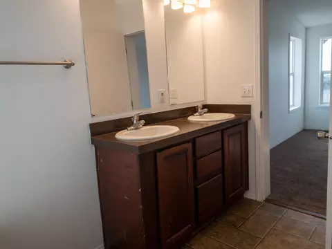 13846 Charlson St, Williston, ND 58801 photo 21