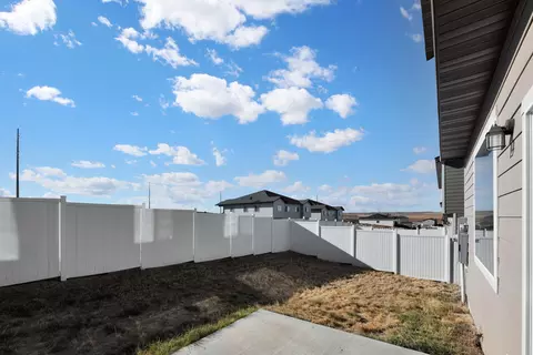13686 Kristina St, Williston, ND 58801 photo 15