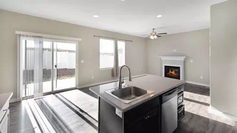 13686 Kristina St, Williston, ND 58801 photo 14