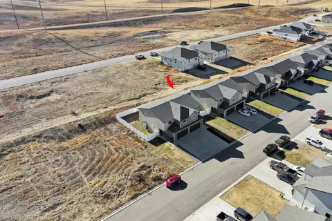13686 Kristina St, Williston, ND 58801 photo 4