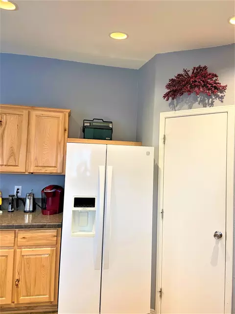 13801 Coteau St, Williston, ND 58801 photo 7