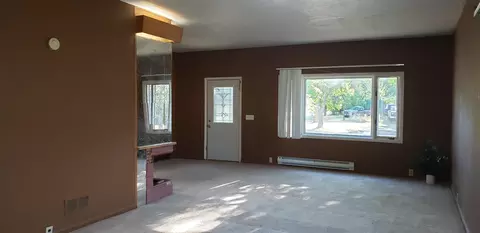 211 Robinson St, Grenora, ND 58845 photo 7