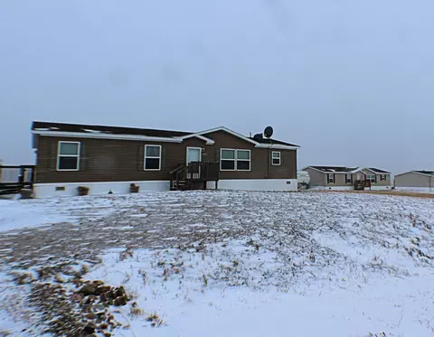 12416 59k St NW, Epping, ND 58843 photo 1