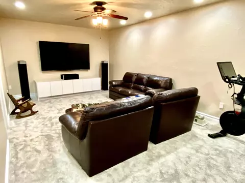 1521 Creekside Dr, Williston, ND 58801 photo 27
