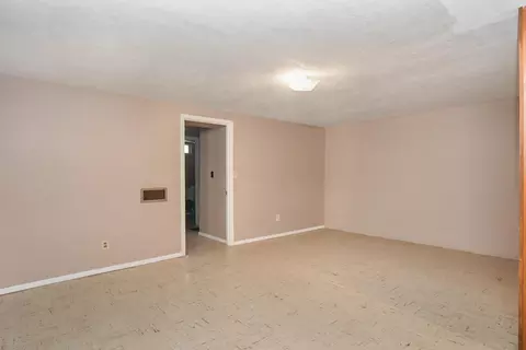 1712 1st Ave W, Williston, ND 58801 photo 15