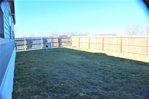 5635 Carolville Loop, Williston, ND 58801 photo 4