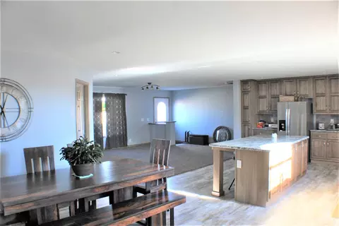 5635 Carolville Loop, Williston, ND 58801 photo 7