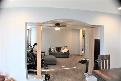 5635 Carolville Loop, Williston, ND 58801 photo 8