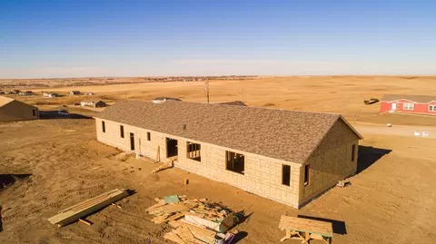 14926 Cochise St, Williston, ND 58801 photo 4