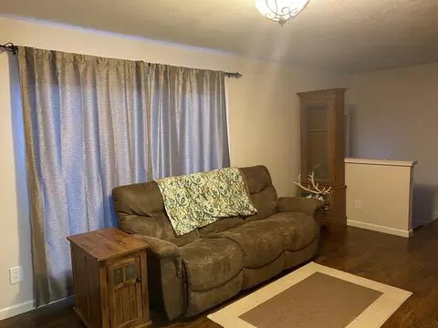 409 17th Ave W, Williston, ND 58801 photo 6