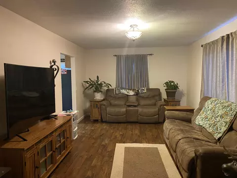 409 17th Ave W, Williston, ND 58801 photo 8