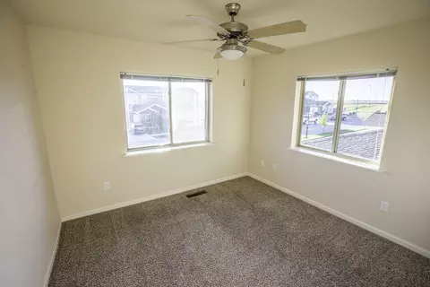 3612 Long Branch Ave, Williston, ND 58801 photo 23