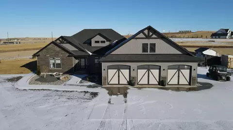 5386 133t Ave NW, Williston, ND 58801 photo 2