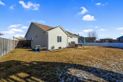 2005 Timbers St W, Williston, ND 58801 photo 49