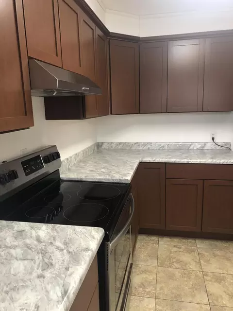 507 11th Ave W, Williston, ND 58801 photo 5