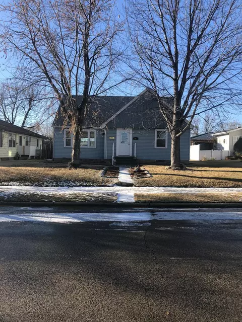 507 11th Ave W, Williston, ND 58801 photo 1