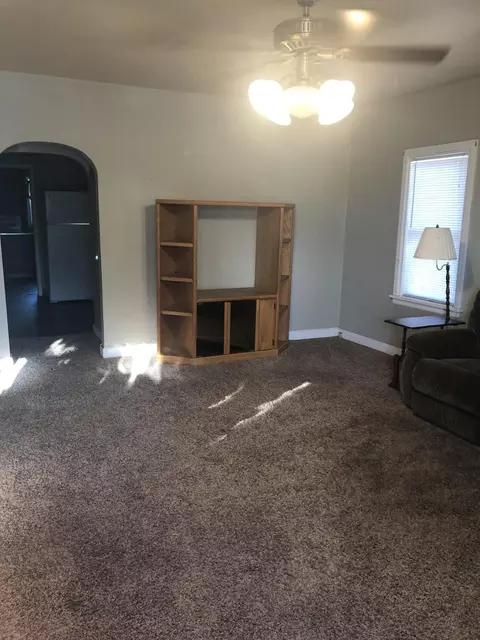 1012 W Broadway W, Williston, ND 58801 photo 11