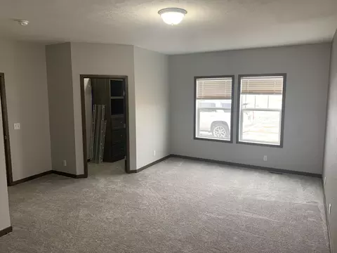 14784 Lambert St, Williston, ND 58801 photo 6