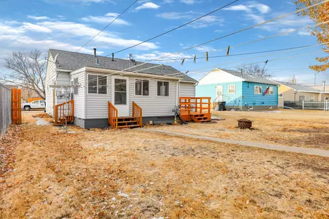 820 13th Ave W, Williston, ND 58801 photo 6