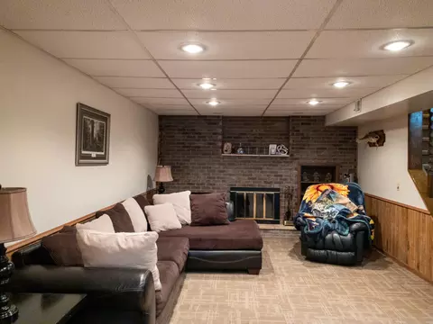 916 18th St W, Williston, ND 58801 photo 20