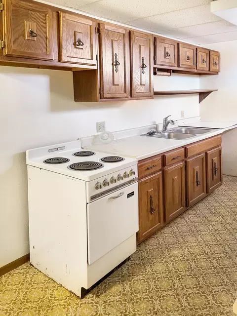 1309 24th St W, Williston, ND 58801 photo 15